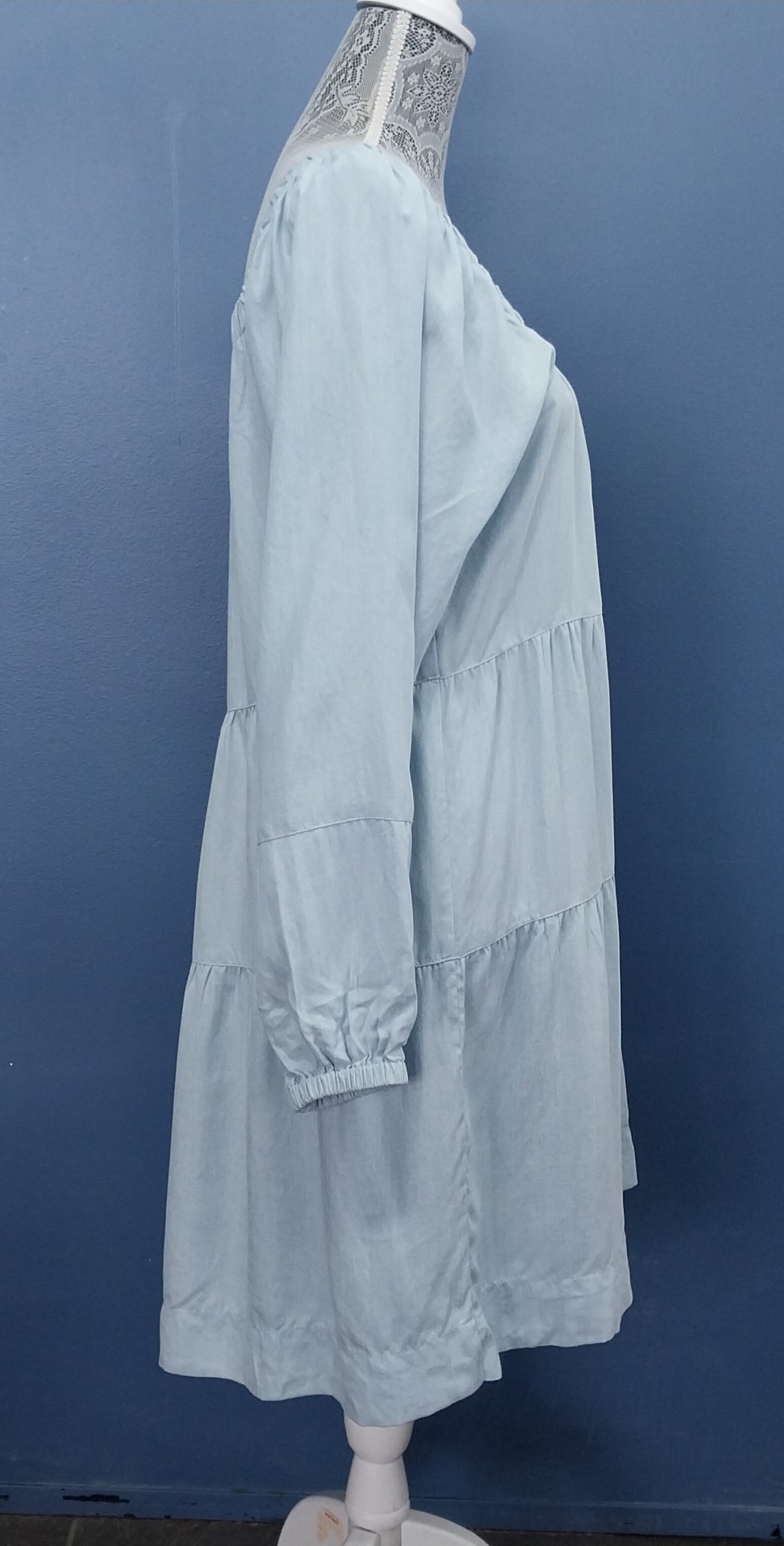 SEED Heritage Off the shoulder Tiered Dress Size 12 Light Blue