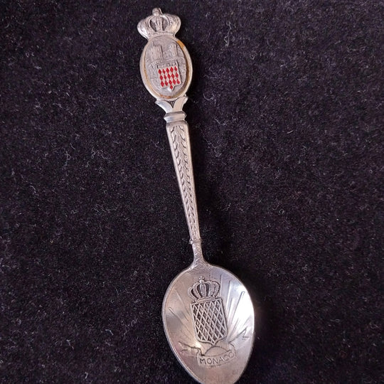 *8 Silverplated  Vintage Souvenir Spoons -Colectable*