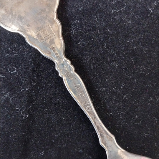 *8 Silverplated  Vintage Souvenir Spoons -Colectable*