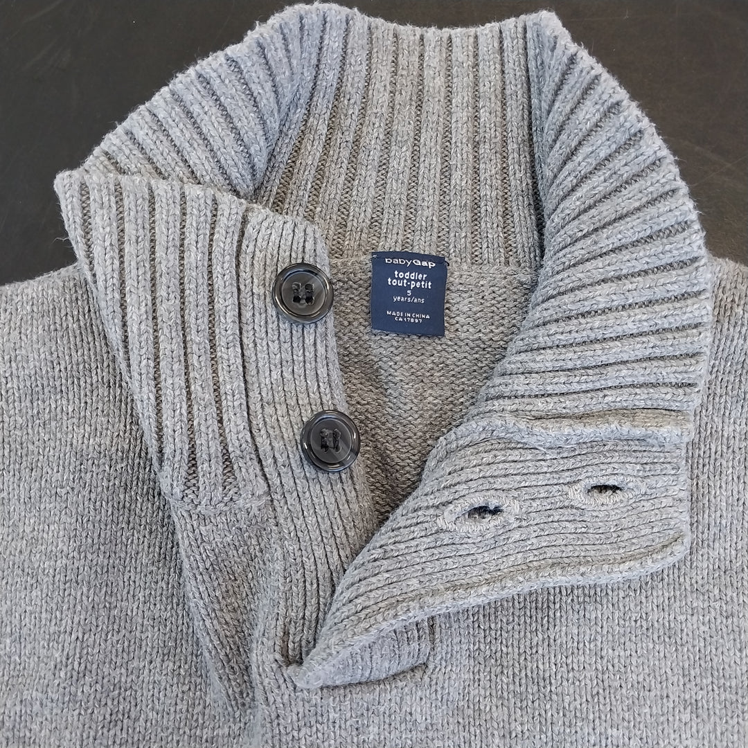 *Baby Gap Size 5 Christmas Pullover - 100% Cotton  As New*