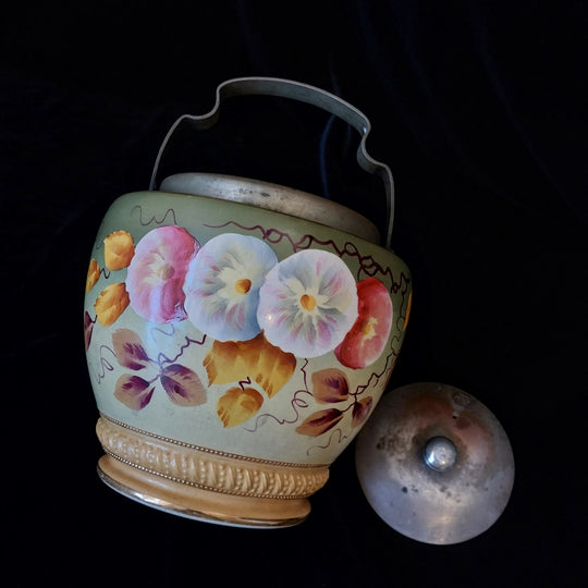*VTG Wood & Co Staffordshire Hand Painted 15 cm Biscuit Barrel*