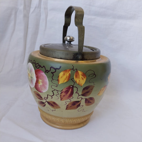 *VTG Wood & Co Staffordshire Hand Painted 15 cm Biscuit Barrel*