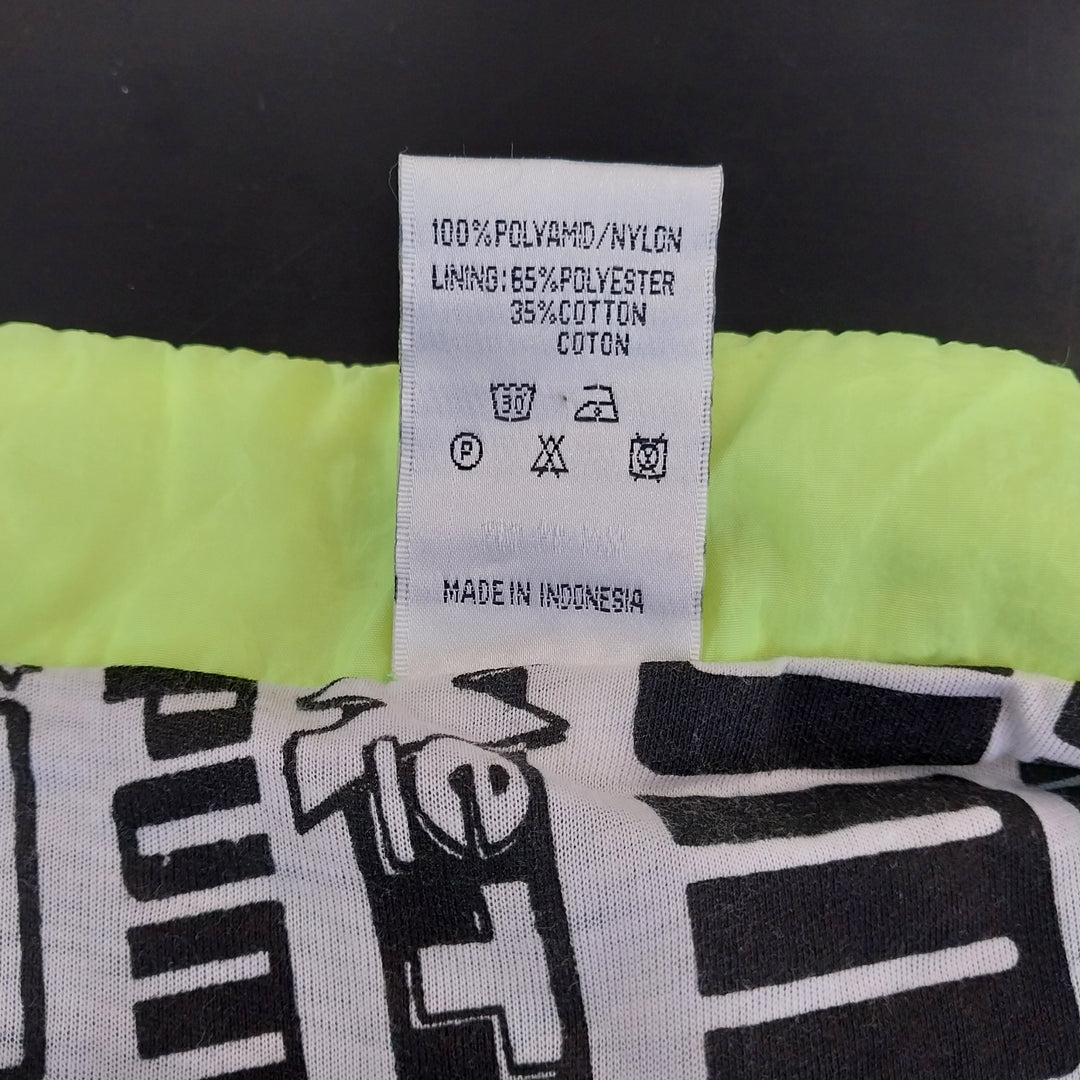 *Vintage PUMA Windbreaker/Jacket Size M/L . 80s/90s colour Block*