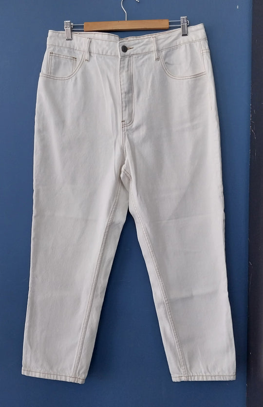 *Augustine -Honey Denim Jeans Womens  Size 16 Off White  100% Cotton*