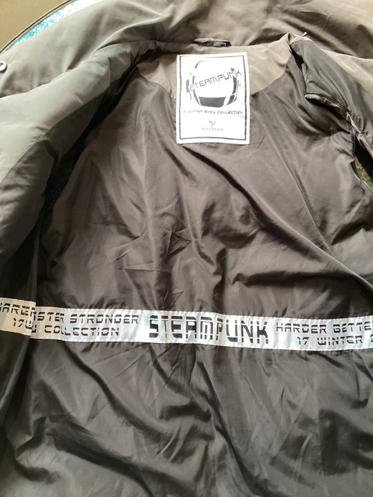 Steampunk puffer - size M