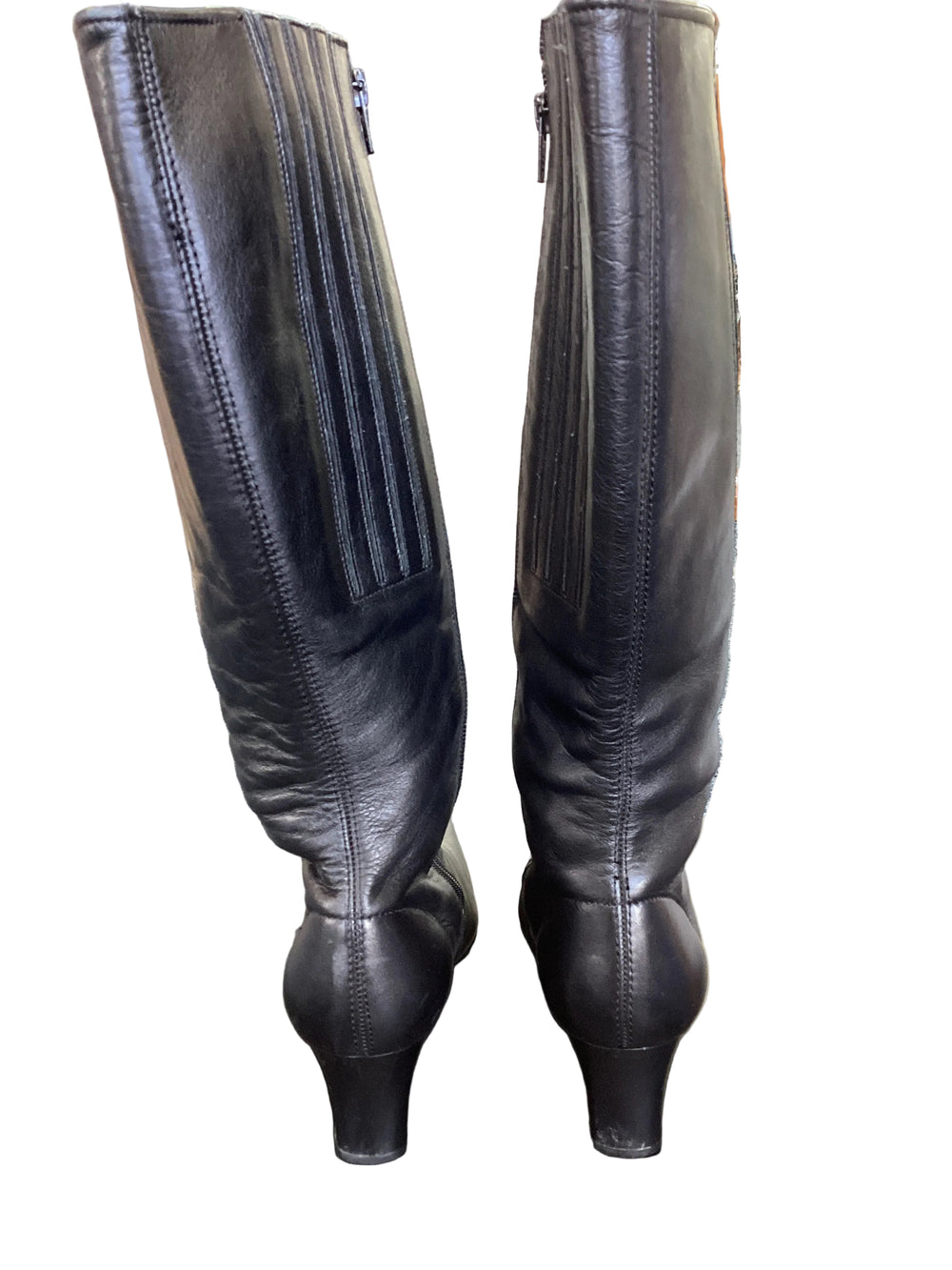 Elondale Knee High Boots - size 6.5