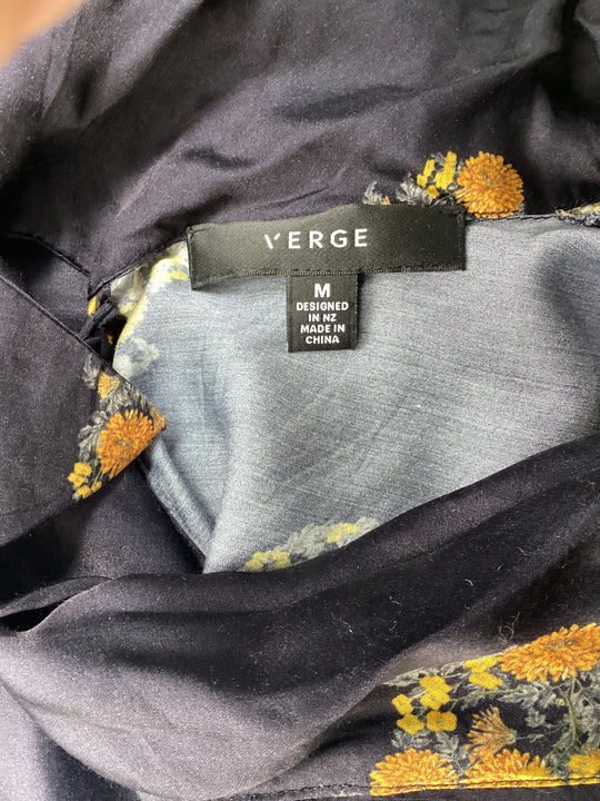 Verge Blouse -