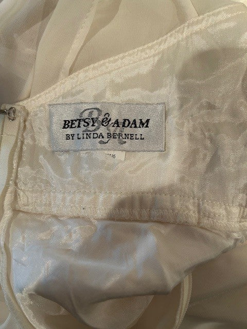 Betsy & Adam Wedding Dress