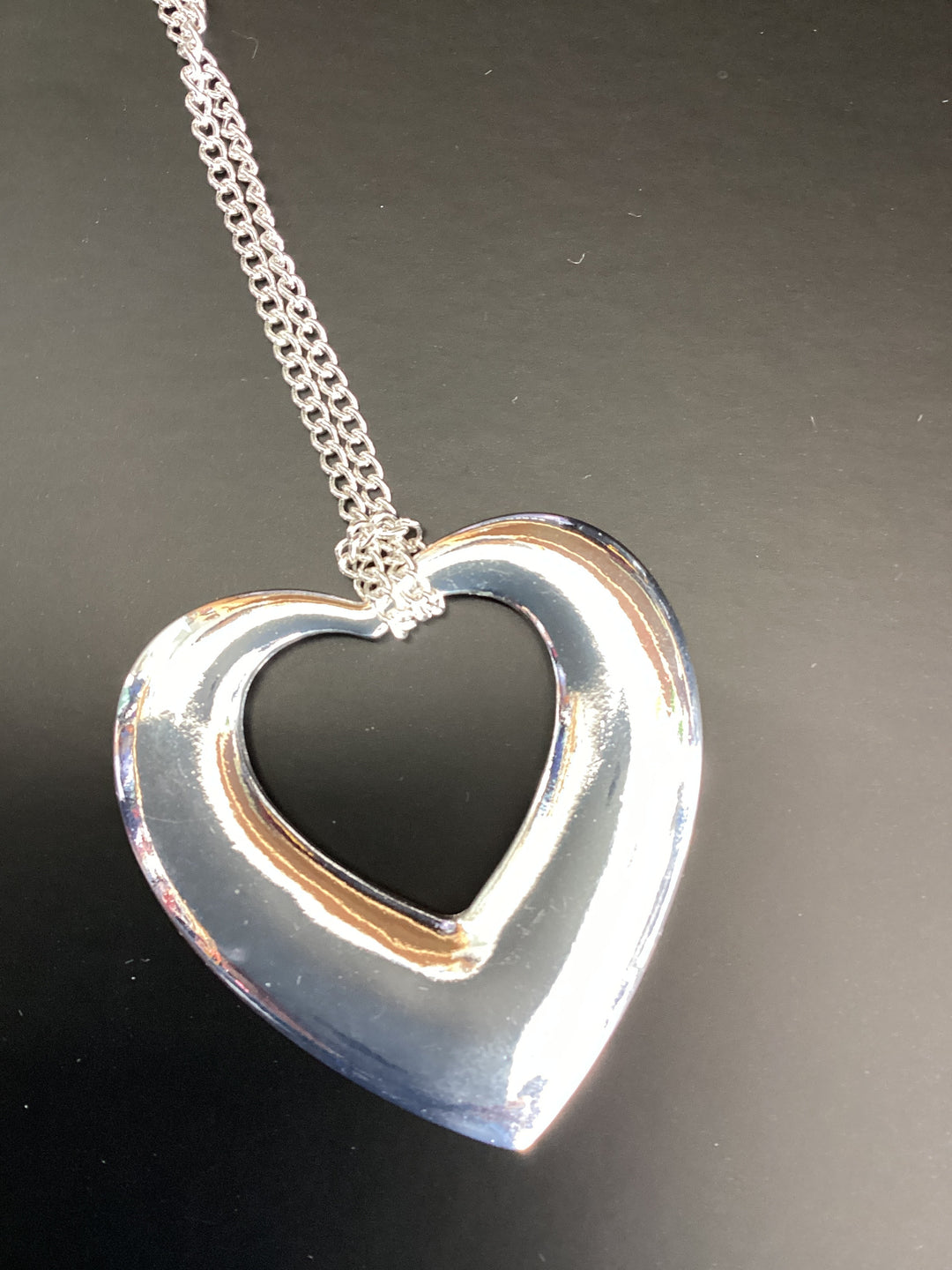 K & K heart long necklace