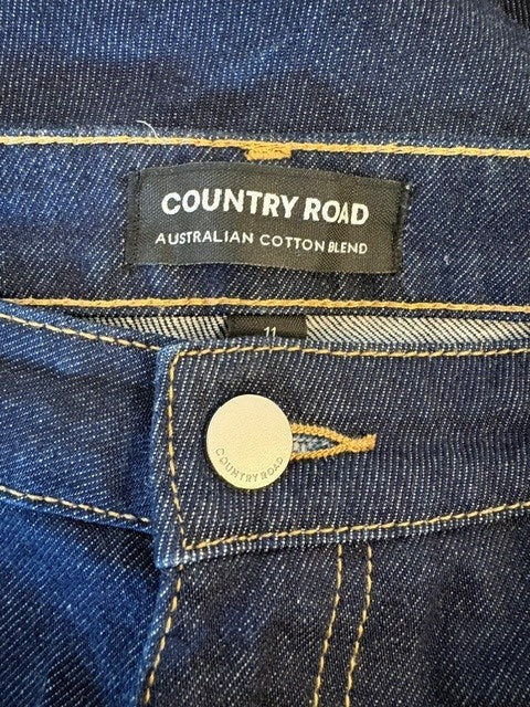 Womens Country Road Classic Straight Leg Jeans