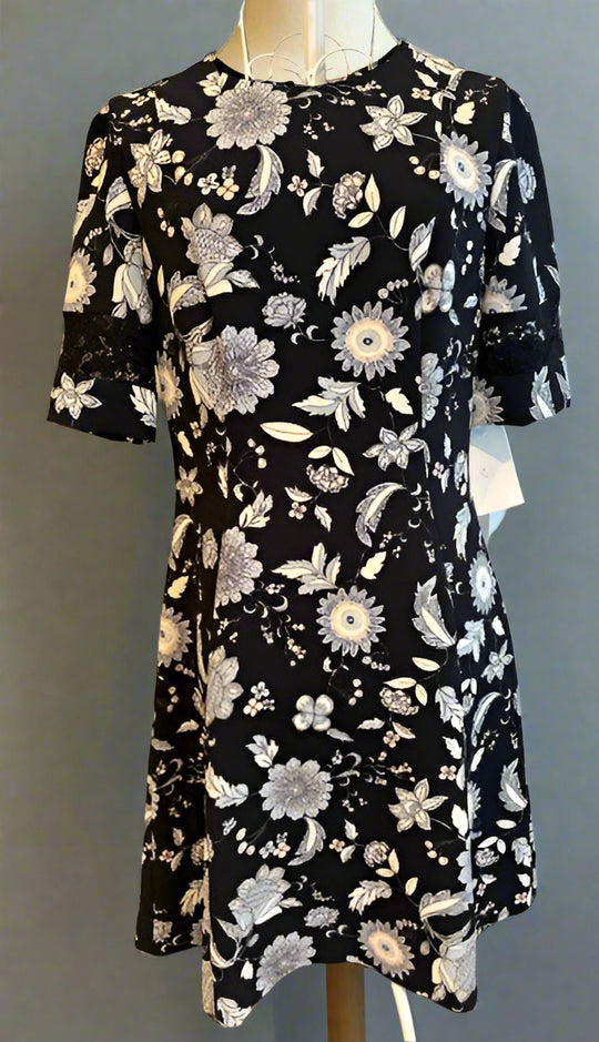 Cue Short Sleeve Dress