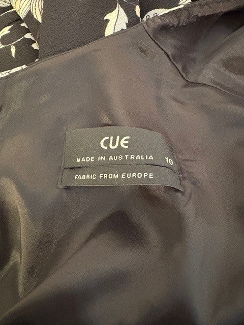Cue Short Sleeve Dress