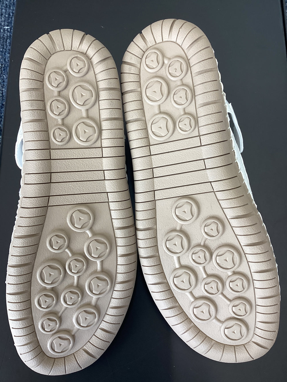 “Sport”- men’s shoes - 42 (nz 8)