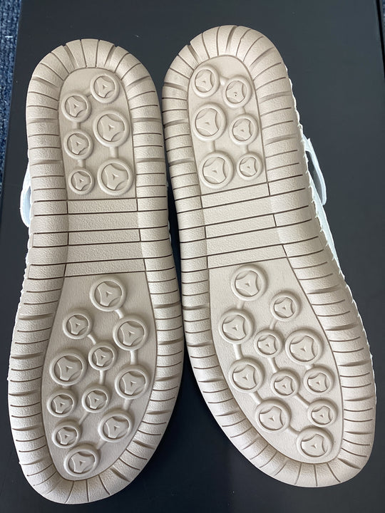“Sport”- men’s shoes - 42 (nz 8)