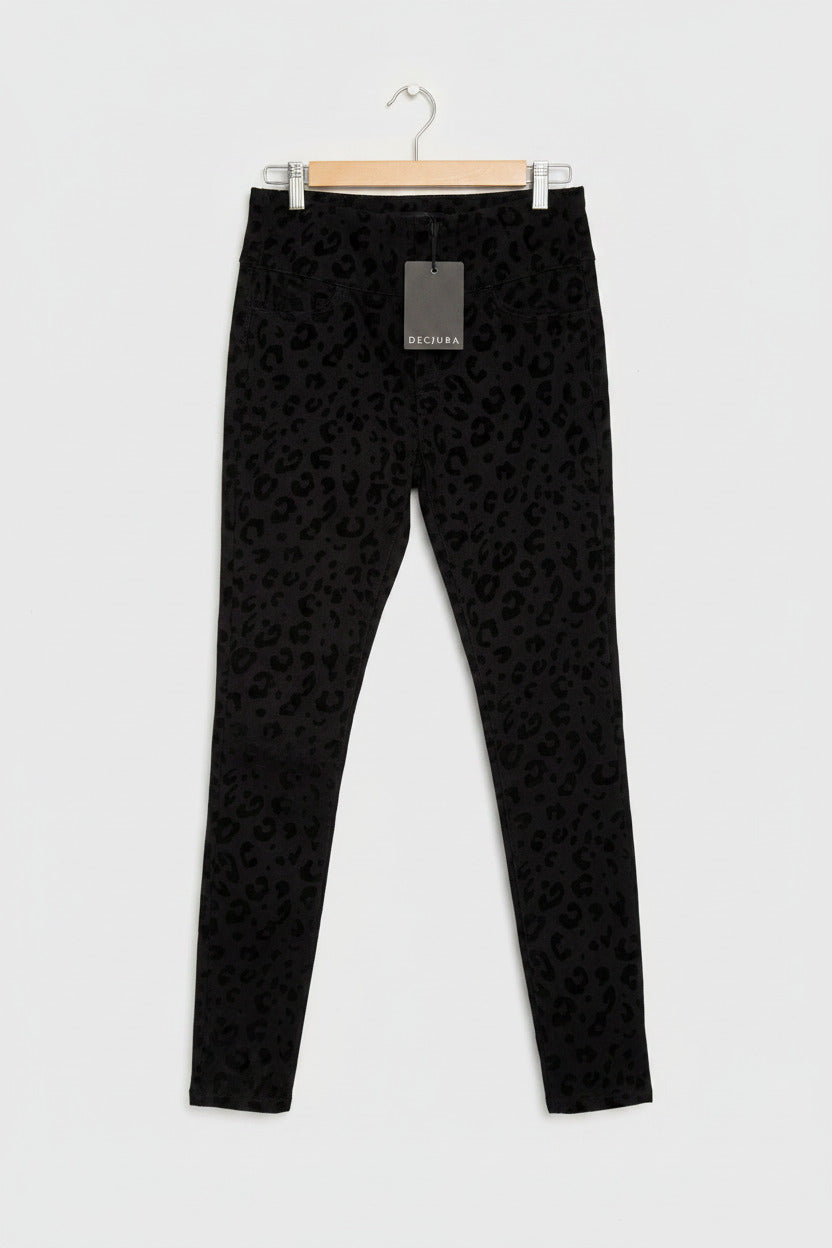 Decjuba Riley Stretch Skinny Jeans