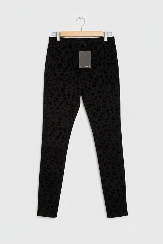 Decjuba Riley Stretch Skinny Jeans
