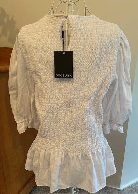 Decjuba Shirred Puff Sleeve Top (BNWT)