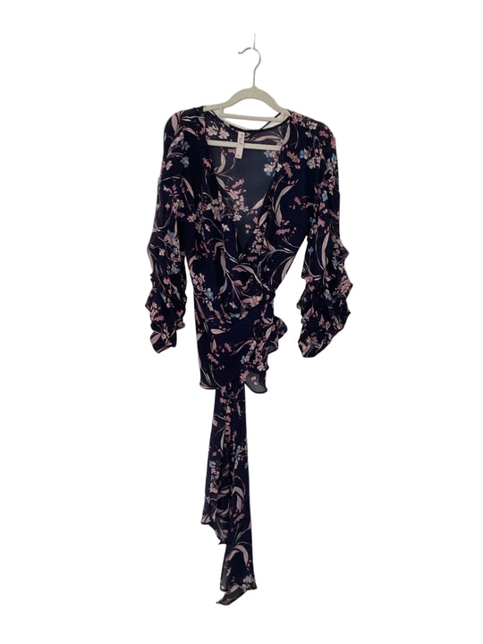 Billie the label Blouse Blue  - size M/L