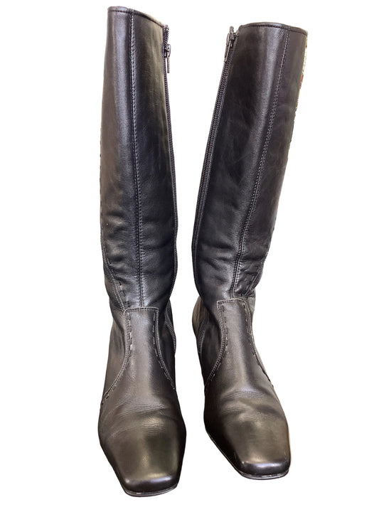 Elondale Knee High Boots - size 6.5