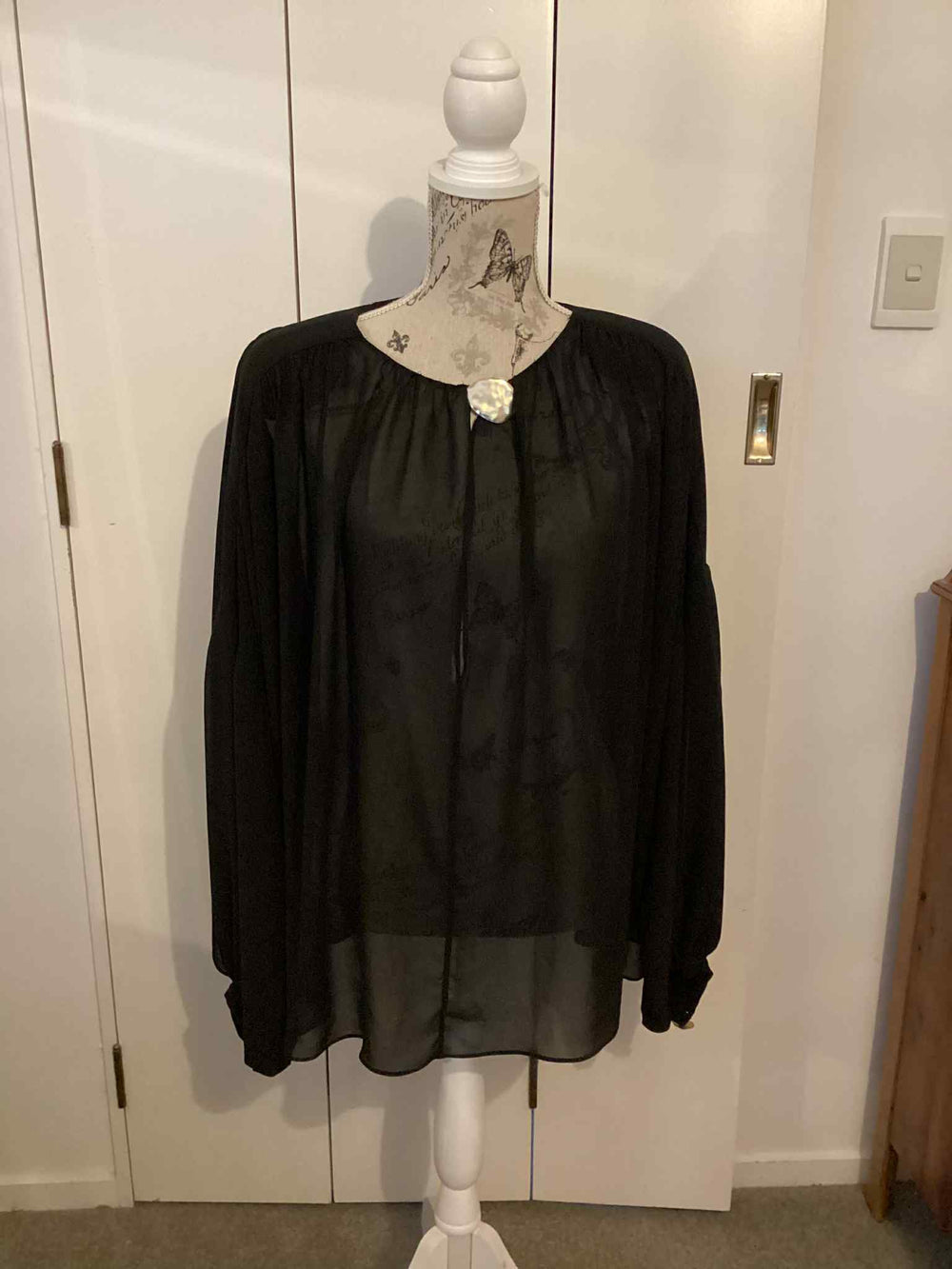 Carla Zampatti black top size 12