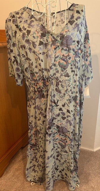 "Lania" Ivy Dress