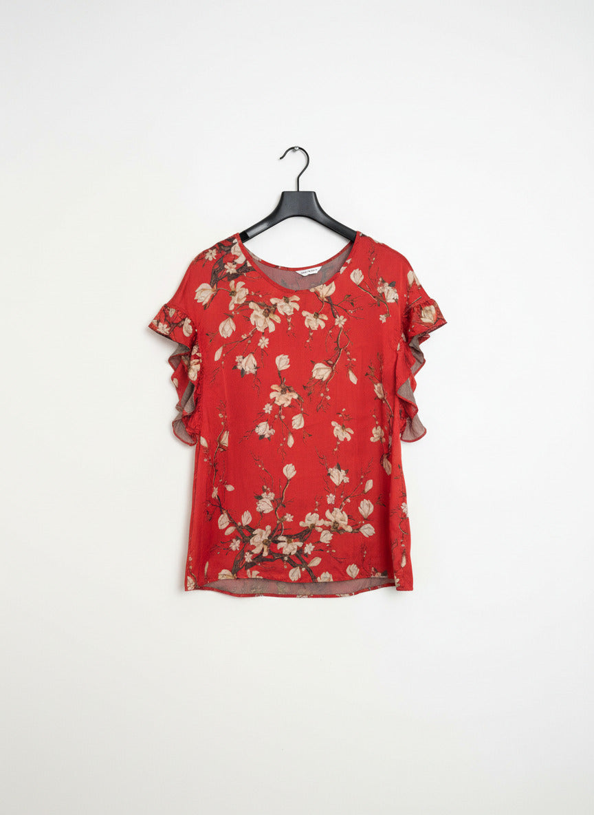 "Lemon Tree Short Sleeve Top