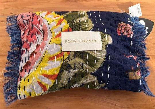 Four Corners Makeup Bag