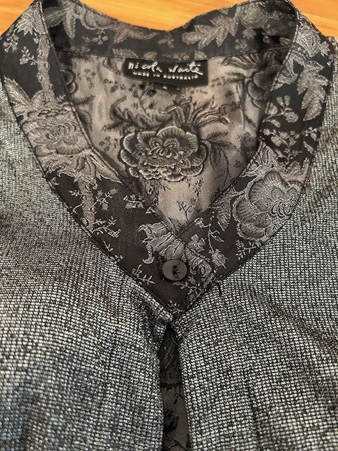 Nicola Waite Lift Front Vest