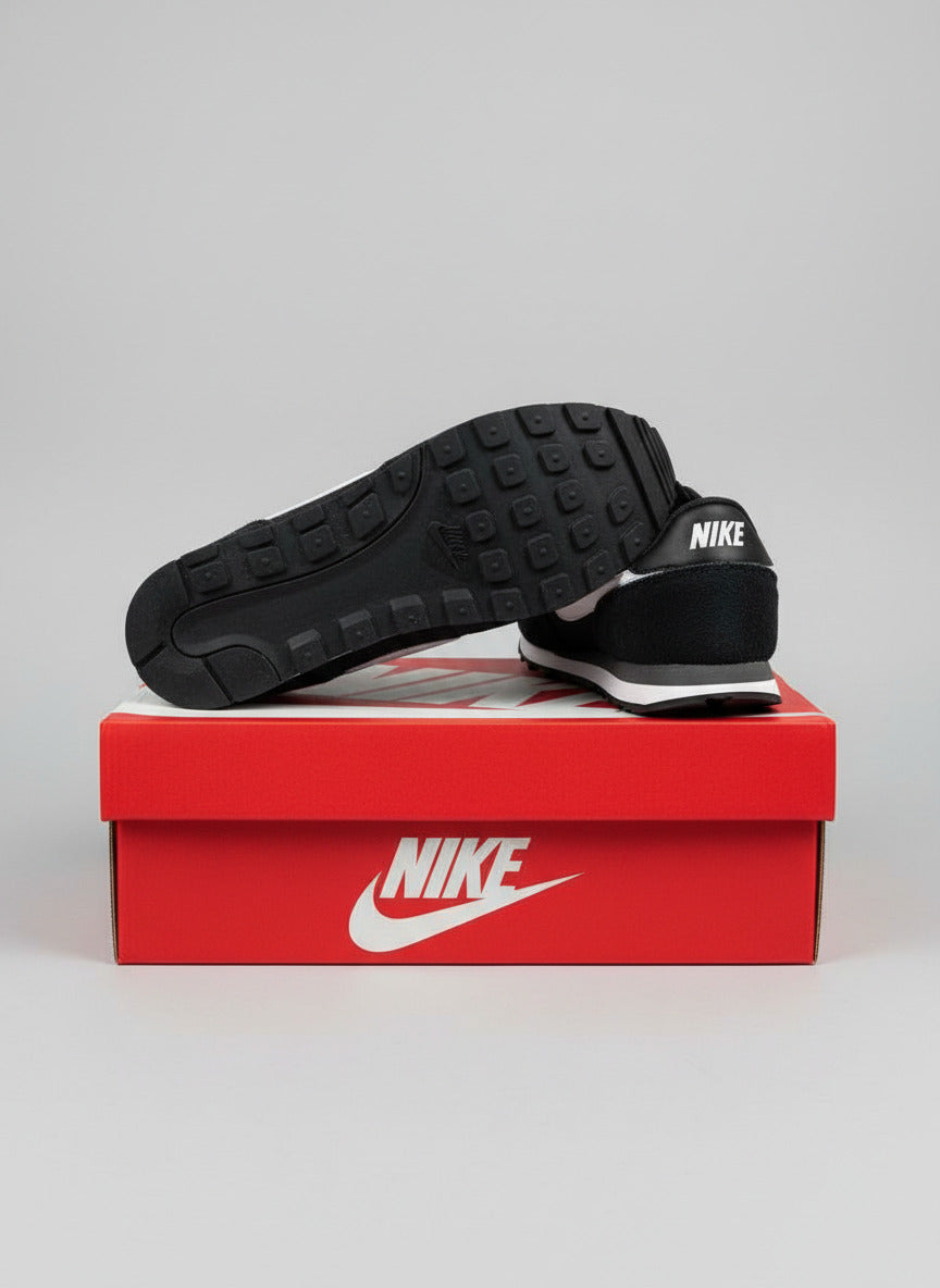 Nike MD Runner 2 Shoes