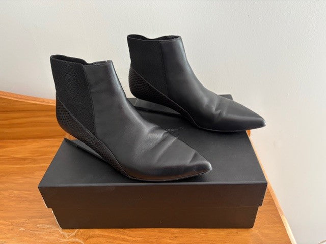 United Nude "Ricky" Mid Boots