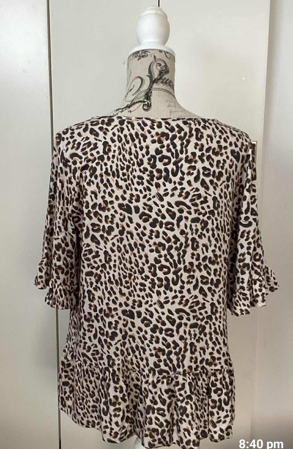Threadz Leopard Print Top Size S
