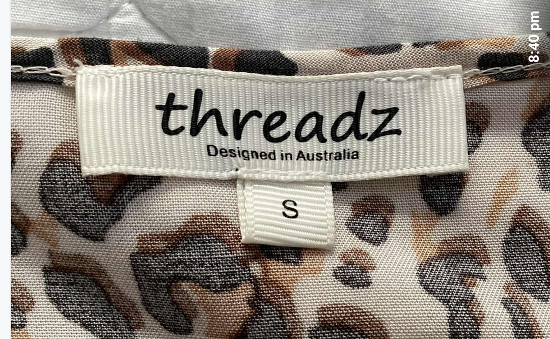 Threadz Leopard Print Top Size S