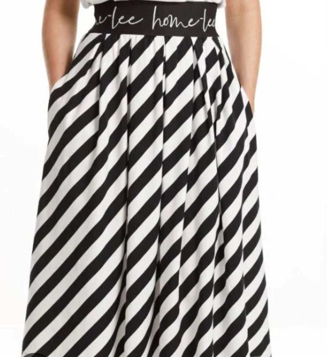 Home -Lee  Sophie Skirt size 14