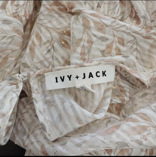Ivy & Jack Top size 10/M Designed in NZ