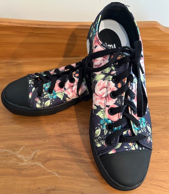Yes We Vibe Street Shoe
