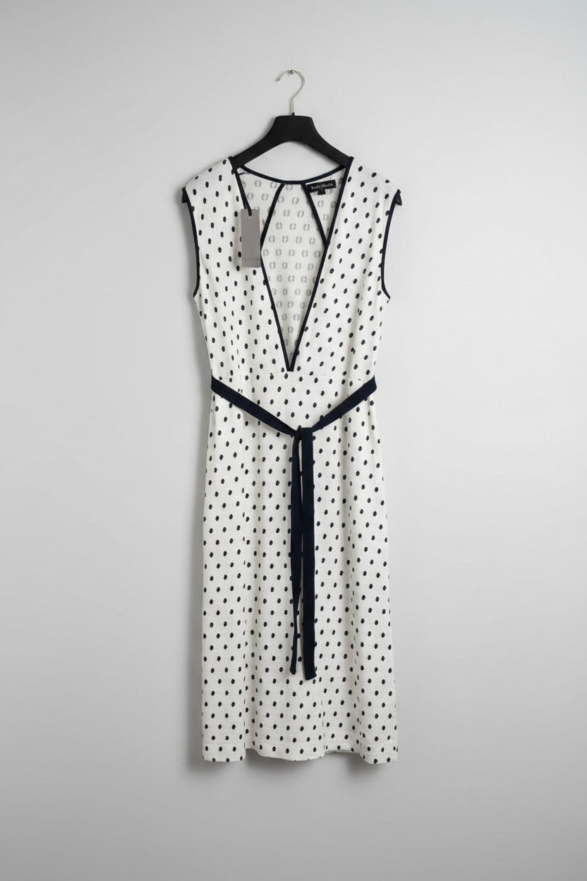 Taylor Sleeveless Shift Dress